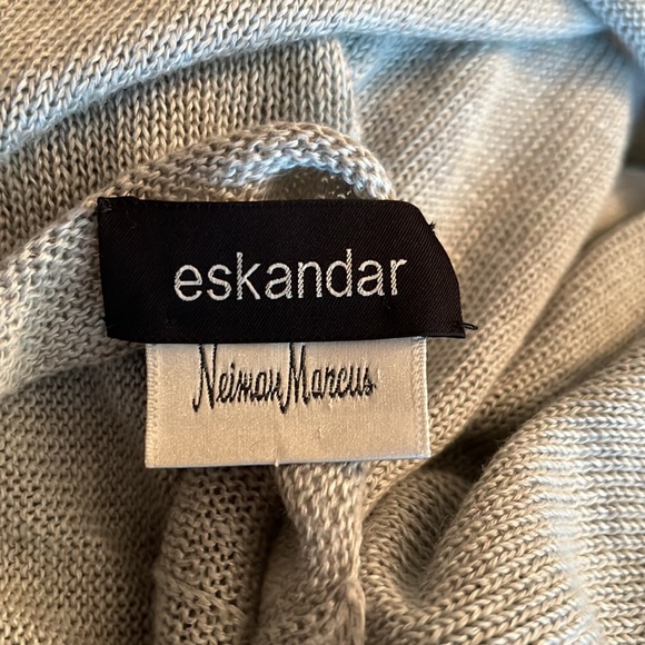 Eskandar Neiman Marcus knit grey/green top - Picture 5 of 5